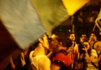 Beijaço LGBT pede pela liberdade de amar. (foto: Coletivo Foto Expandida)